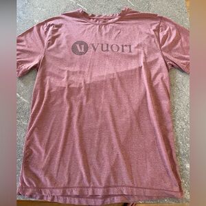 Vuori XL men’s t-shirt